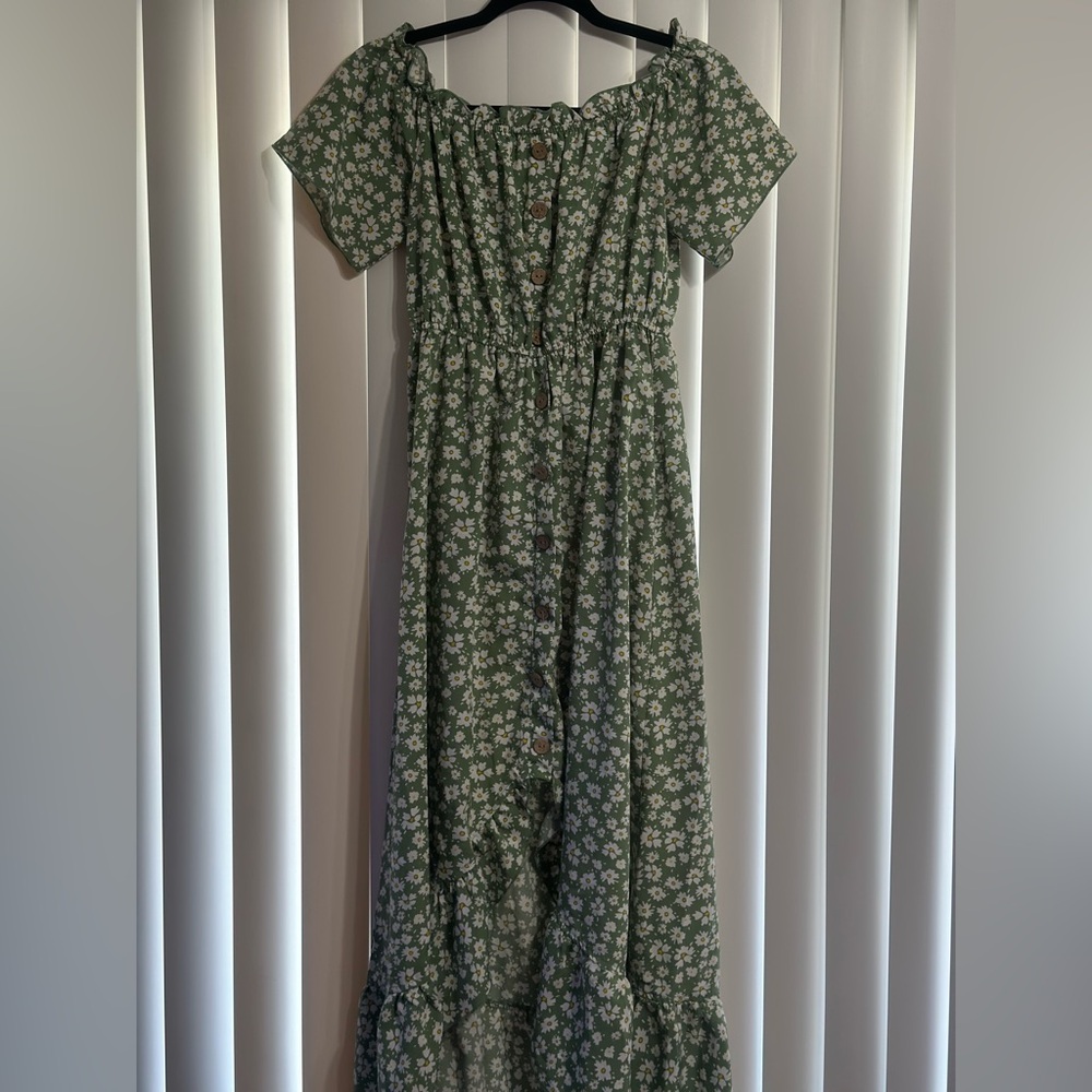 Forever 21 Green Floral Maxi Dress